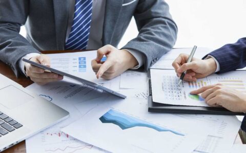 jpeg-optimizer_business-meeting